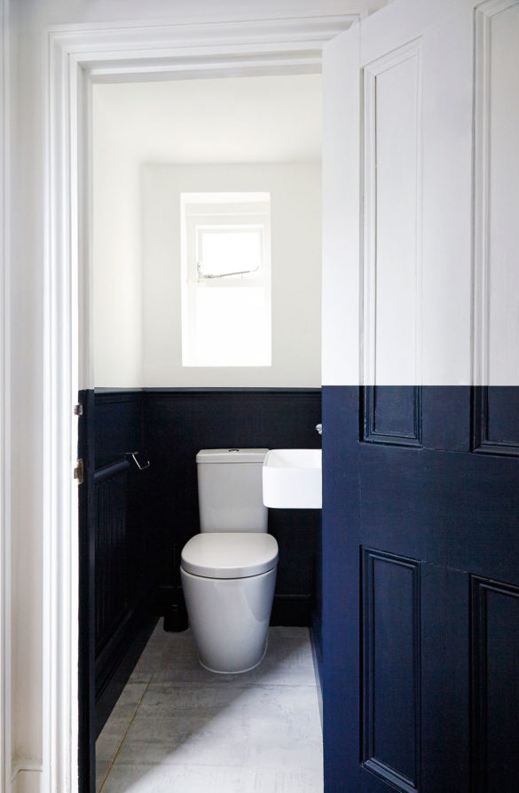 House of Sylphina interior design, Stoke Newington. Blue and white bathroom.